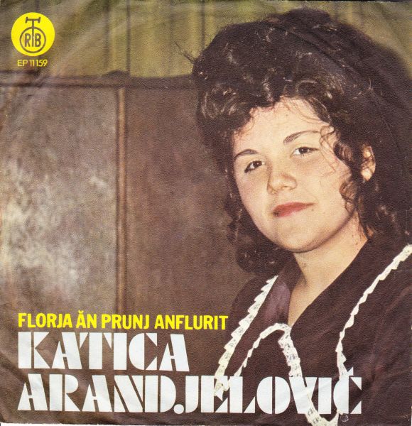 R-1677403-1236281317