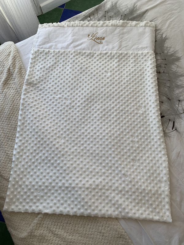 A36D587A-23E9-47F8-A770-351CD8CCA6F7