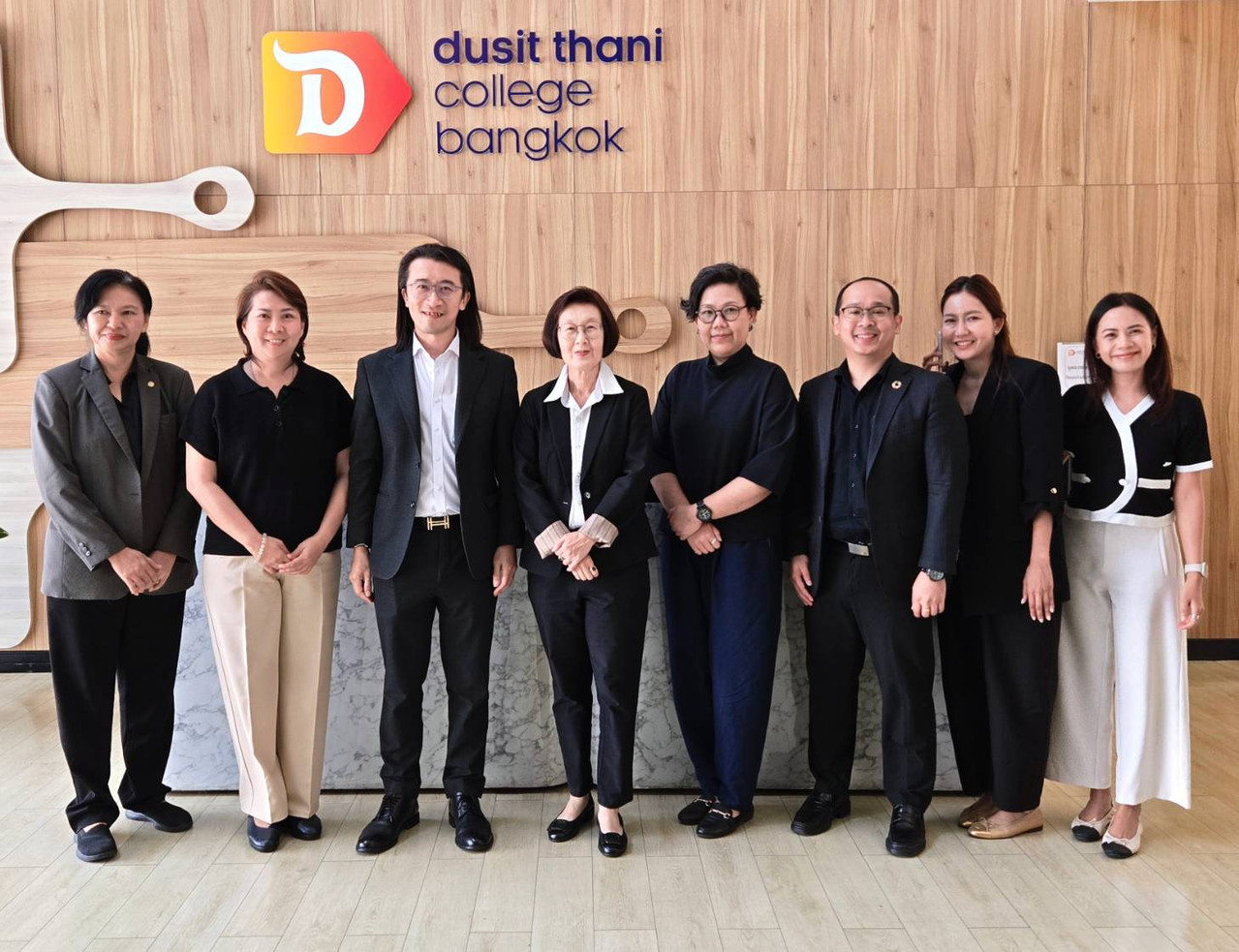 วิทยาลัยดุสิตธานี และ PTT GC ร่วมหารือความร่วมมือด้านความยั่งยืน ขับเคลื่อนโครงการ จากครัว สู่เครื่อ