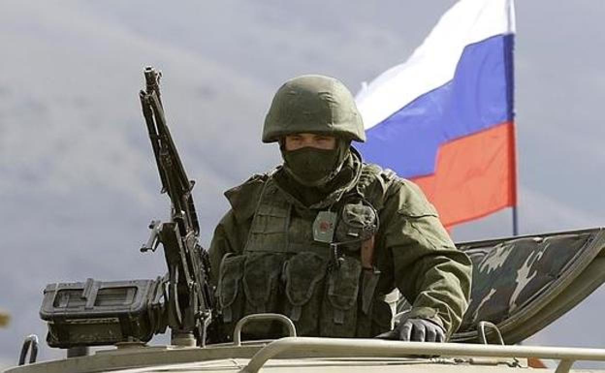 Soldado ruso puede violar a mujeres ucranianas, tiene permiso de su esposa