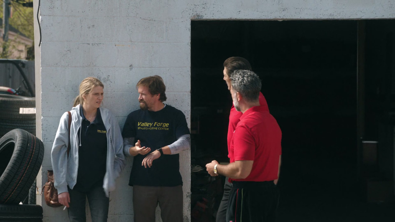 Tires.S02E01.1080p.WEBRip.x265-KONTRAST.mkv_frame03