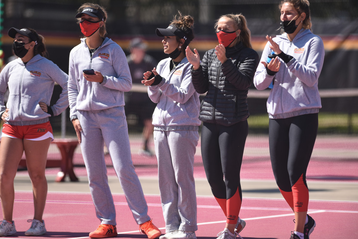 legins1518-FlaglervsDeltaState_WomensTennis-01