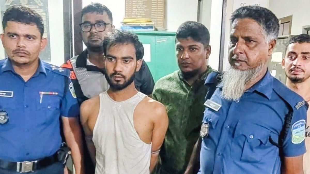 ‘ঋণ না দেওয়ায়’ ব্যাংক ডাকাতির চেষ্টা যুবকের