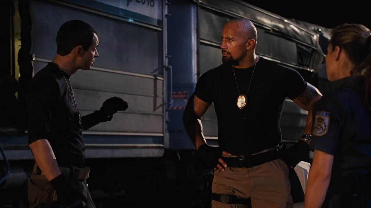 Fast Five 2011 BluRay [Hindi + Tamil + Telugu + English] 480p, 720p, 1080p ESub Screenshot