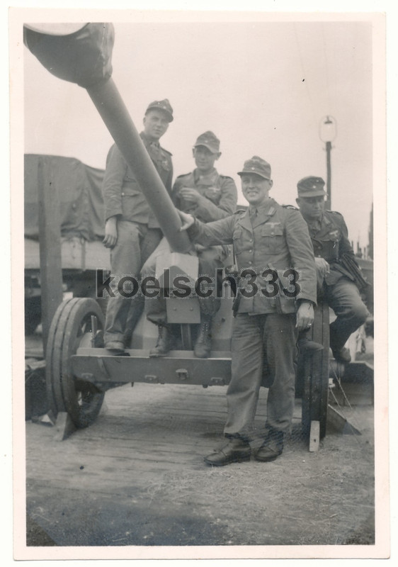 DAK Landser Panzer Abt. 504 Braunschweig Bahnhof 7,5cm PaK Geschütze 1943