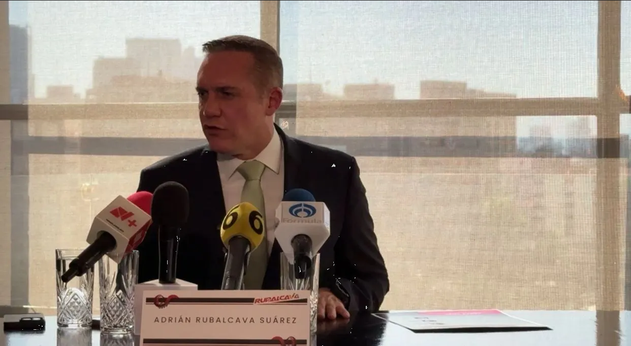 Adrián Rubalcava renuncia al PRI y acusa a