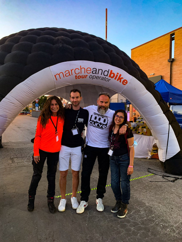 0E77C576-BC25-406D-A35A-963F362CED53