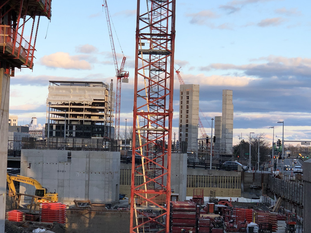 AF20A85F-CA81-4589-8866-441E7992335E