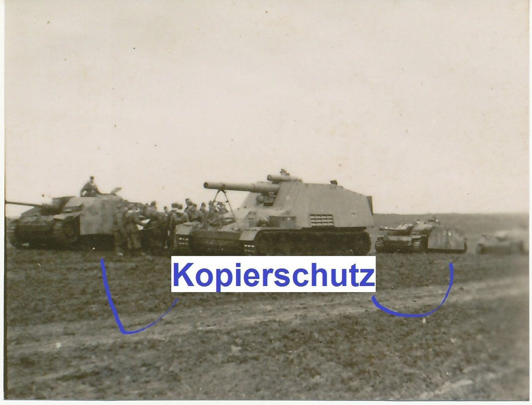 Kolonne Panzer Sturmgeschütz IV und SFL Panzer H