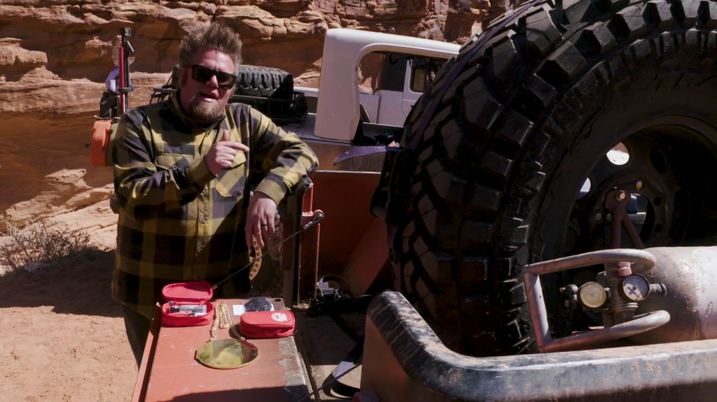 [Image: Four-Wheeler-S05-E10-1080p-HEVC-x265.png]