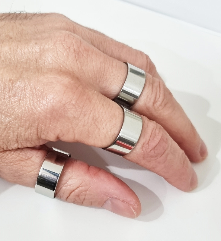 Anello in acciaio nero opaco con numeri romani | Disponibile! | Fort Tempus