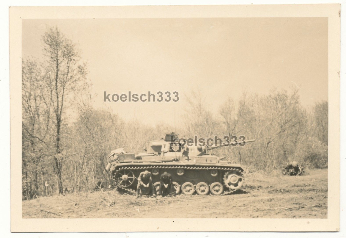 Foto Russland Feldzug 16. Panzer Div. ! Panzermänner am Panzer I