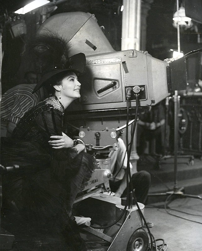Ava_Gardner_e33