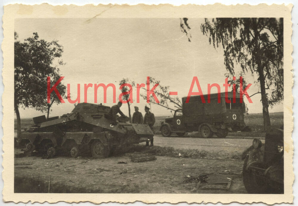 Foto Wehrmacht Panzer Spähwagen 231 Front combat LKW !