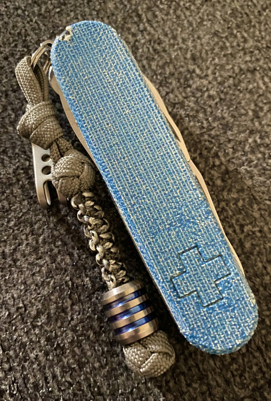 A2EF0A39-EE63-4C76-87B0-6033D32A69DF