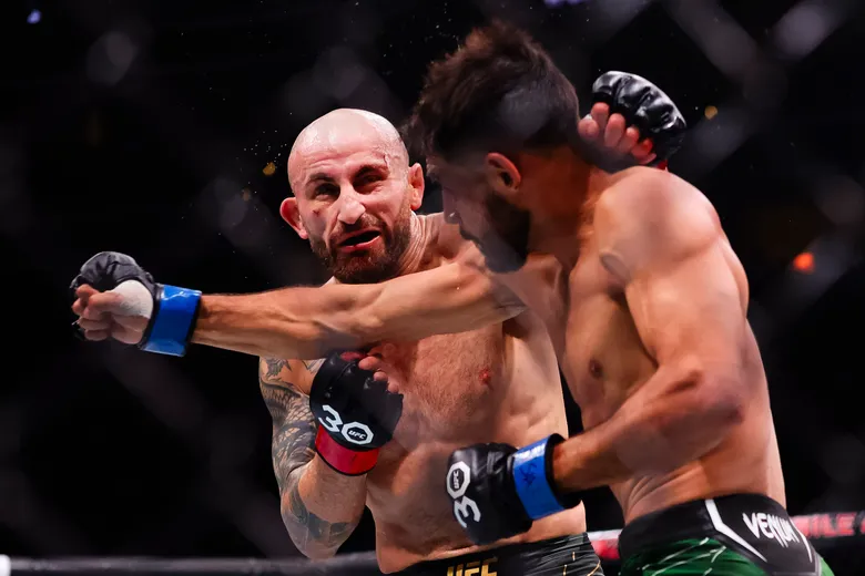 Яир Родригес иска реванш с Александър Волкановски в Мексико — MMA.BG