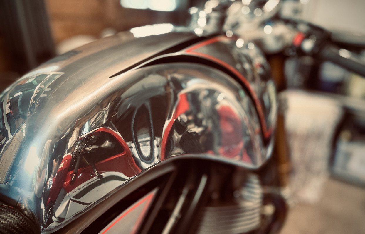 Pictures of your Norton 961