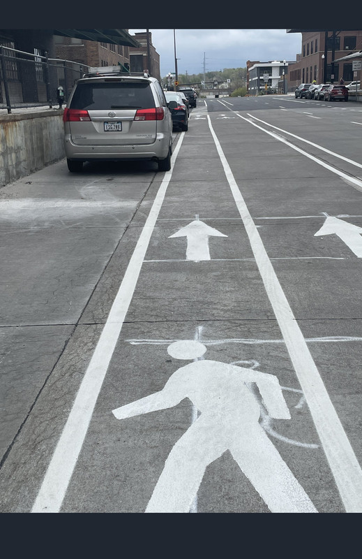 C20862FA-FB9F-461D-A4C1-FC249B1B39D9