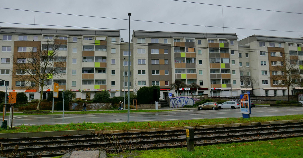 Bild: https://i.postimg.cc/L5vQXbH6/P1250033.jpg