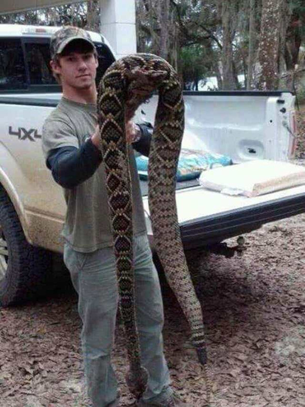 788F8CE2-5AE6-428B-A5D9-E677CD812F8A