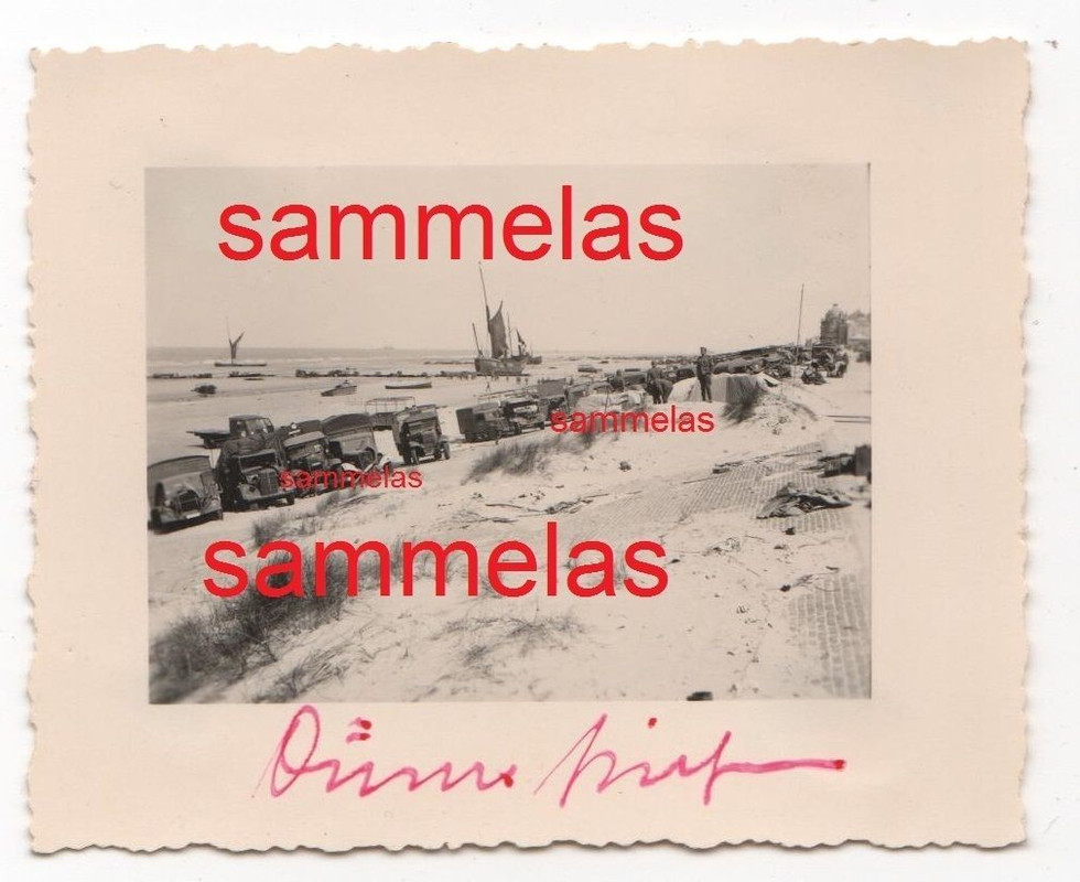 WK2 Foto Dünkirchen Strand LKW's Citroen usw. Be