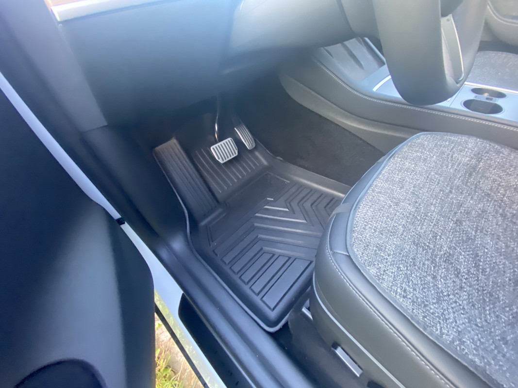 21C34771-B9E1-4171-9990-0B7234F3BA62