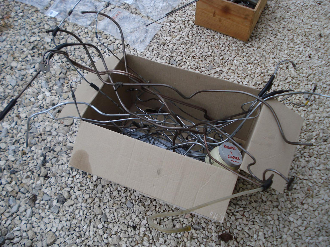 707 Carton de tuyaux