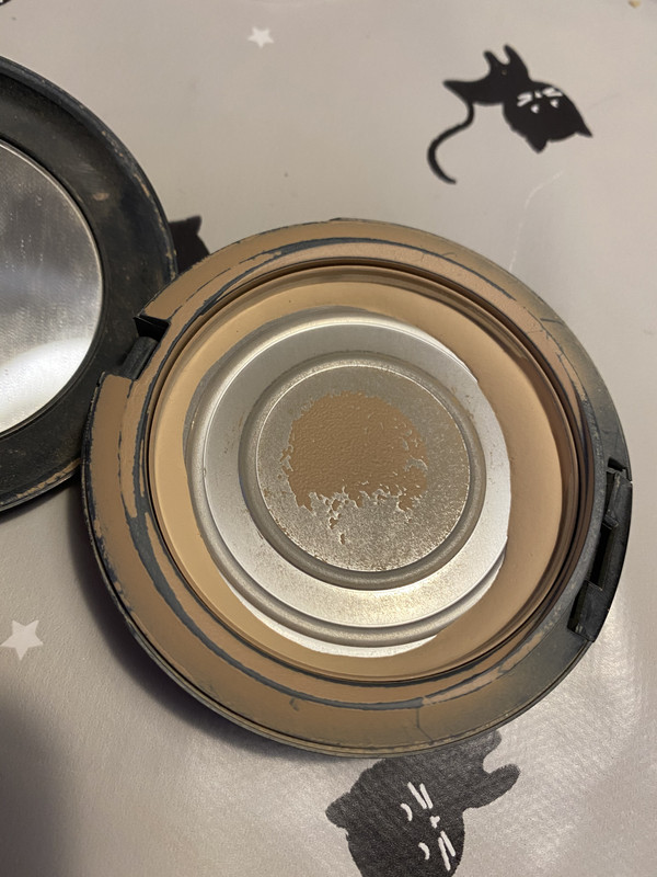 B6CD7B4A-44C3-4C86-A579-71F082191E2E