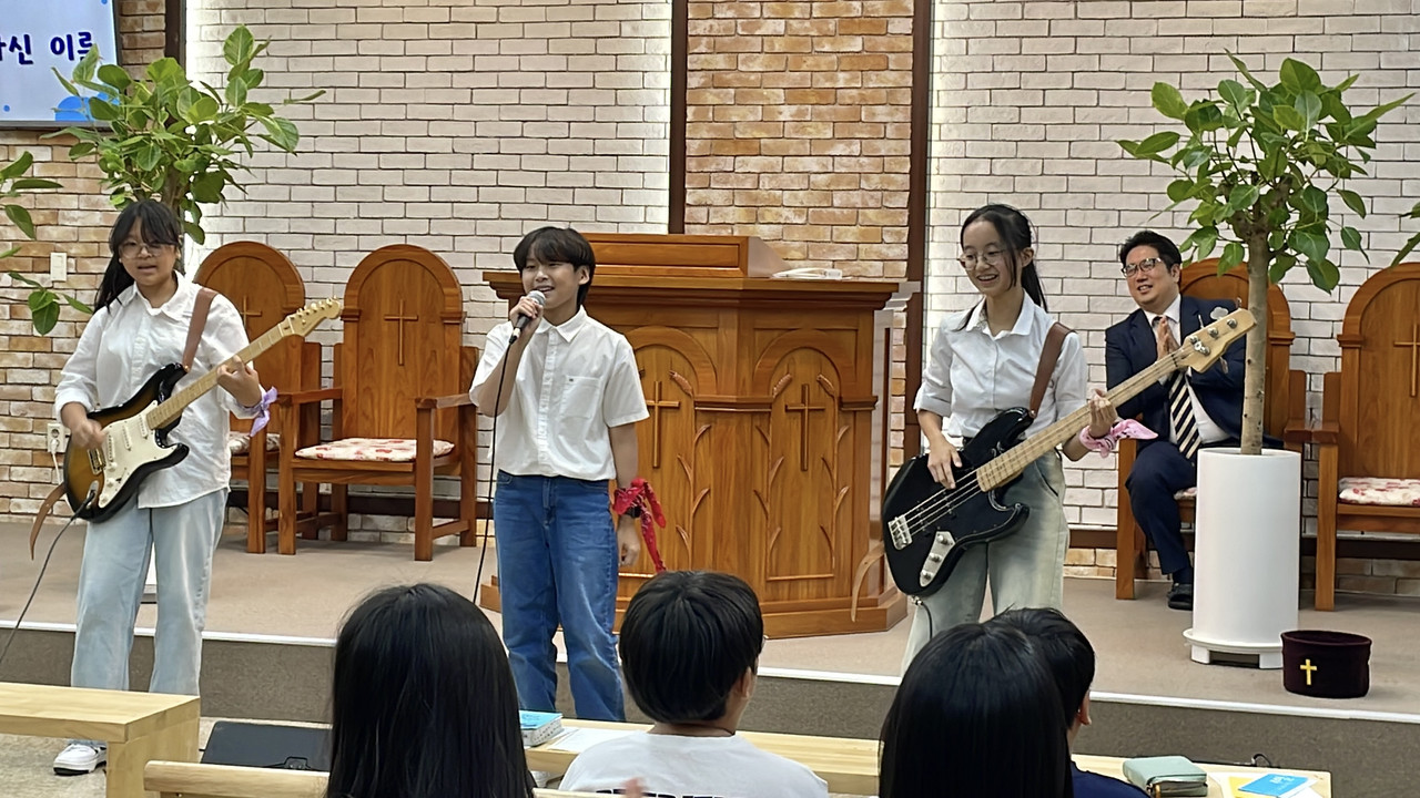 9월29일 새가족 초청주일 - 사진앨범 | 성일교회