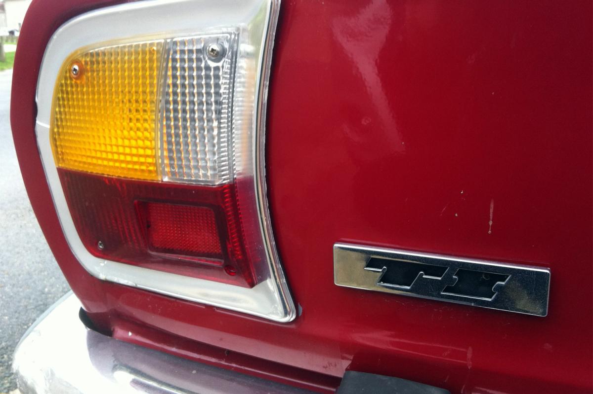 1200_799____2__peugeot_504_ti_automatique_bordeaux_02_383