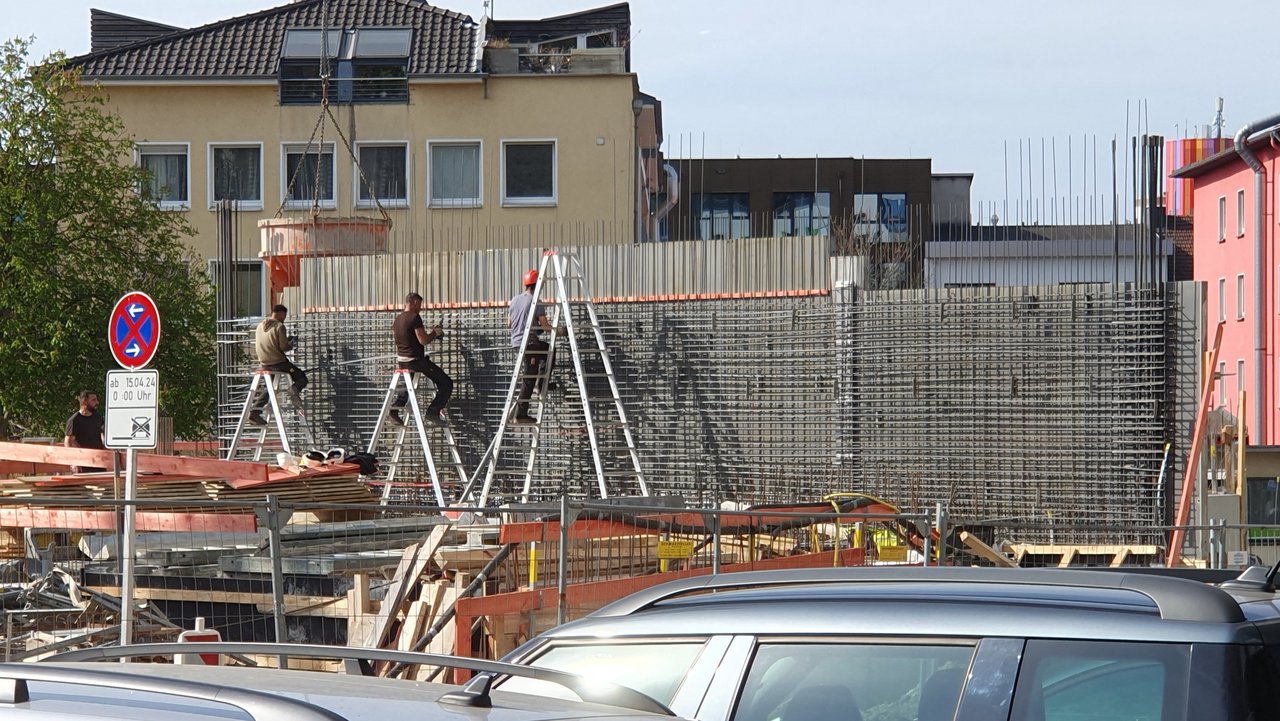 20250411-163805-Shift-N.jpg