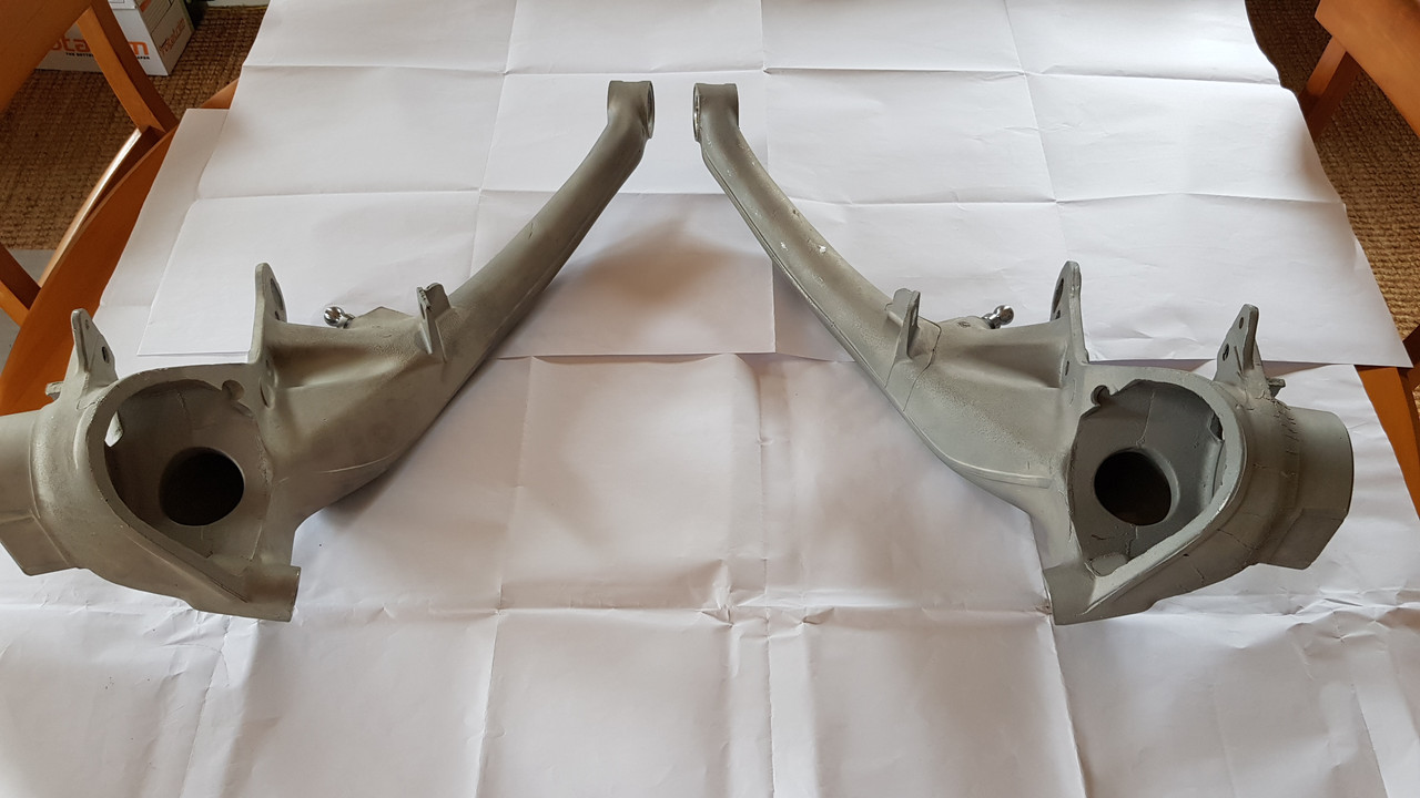 Aluminium Banana Arms