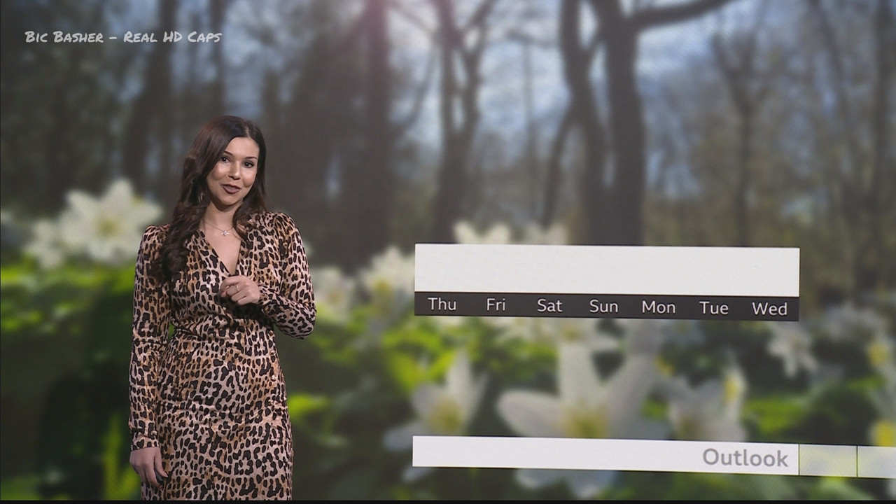 03.26 - 18.30.00 - Look North; Weather. The new film from Rogue One d....ts_snapshot_27.25.522