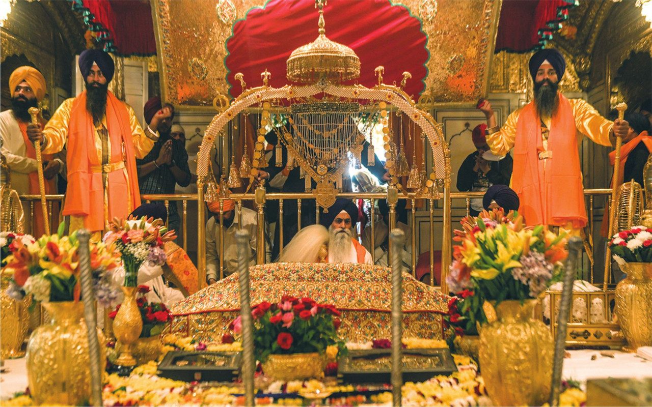 Golden Temple Interior where Guru Granth Sahib is placed Golden Temple Interior with Guru Granth Sahib