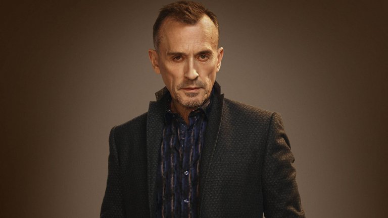 Robert Knepper