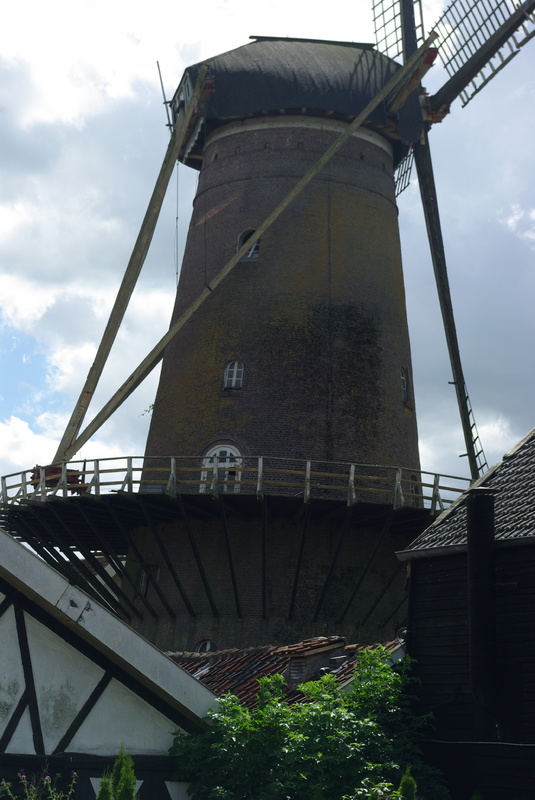 (00373) De Eendragt 8