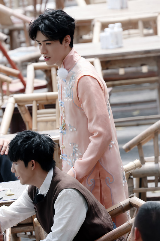 006CT39Tly1hdd4ehd5jzj32ot418kjn