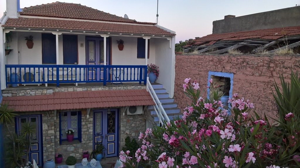 WP_20160703_20_49_31_Pro