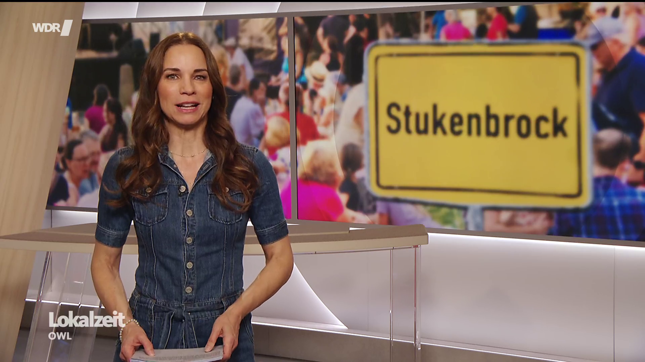 Kristina Sterz WDR Lokalzeit OWL 24 04 2026 90X Caps 51