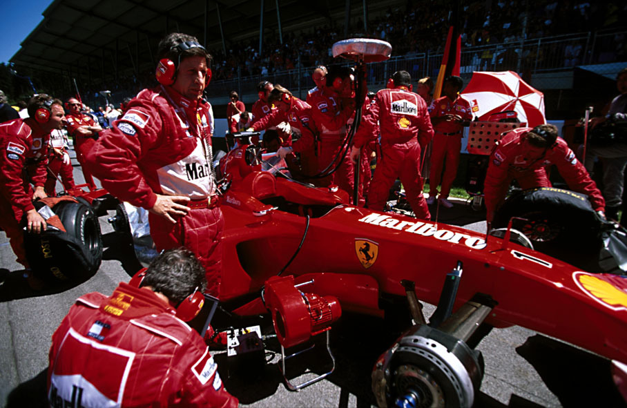 Temporada 2001 de Fórmula 1 016-248