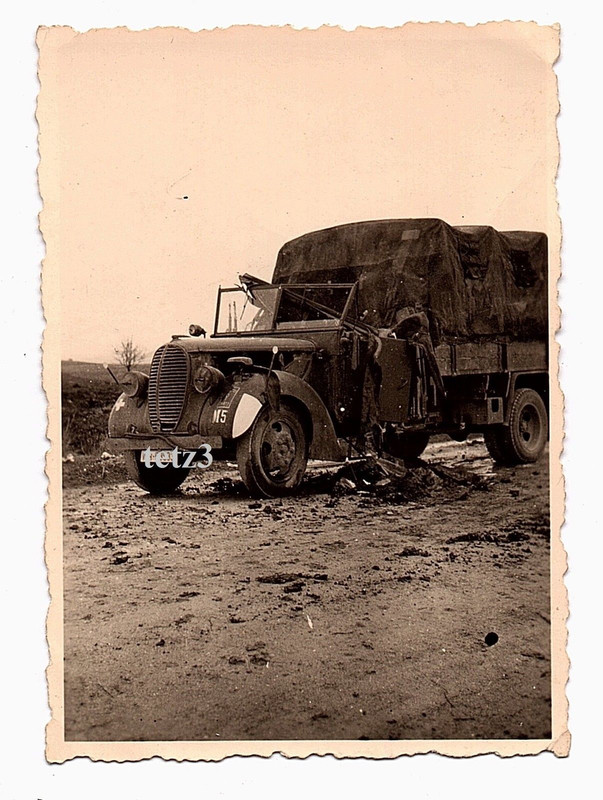 Russland Ukraine zerstörter LKW SDkfz Kennung Emblem