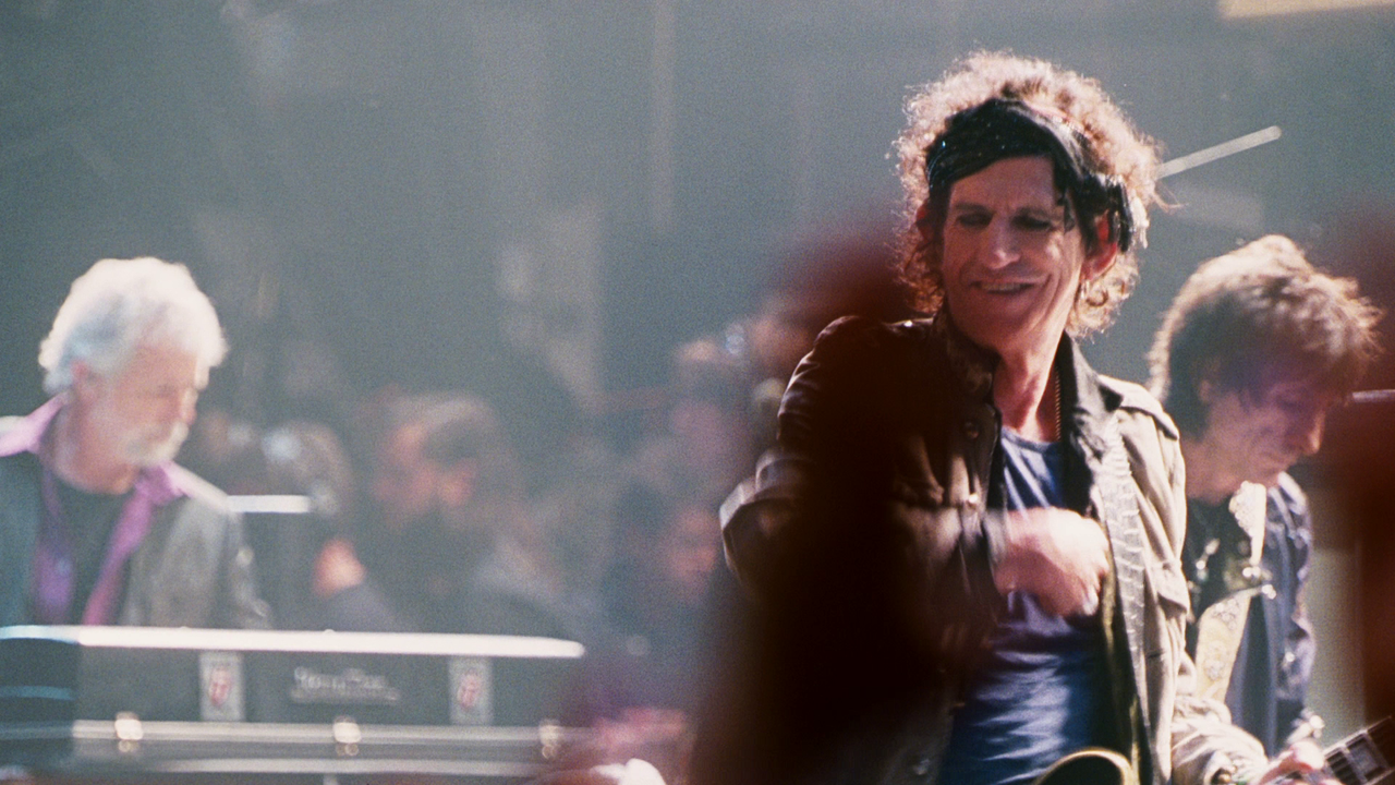 vlcsnap-2023-10-24-19h18m08s382