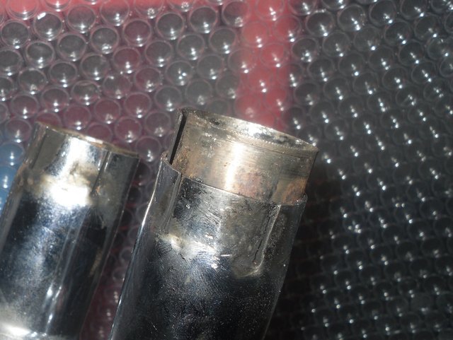 Wearing exhaust pipes Wearing exhaust pipes