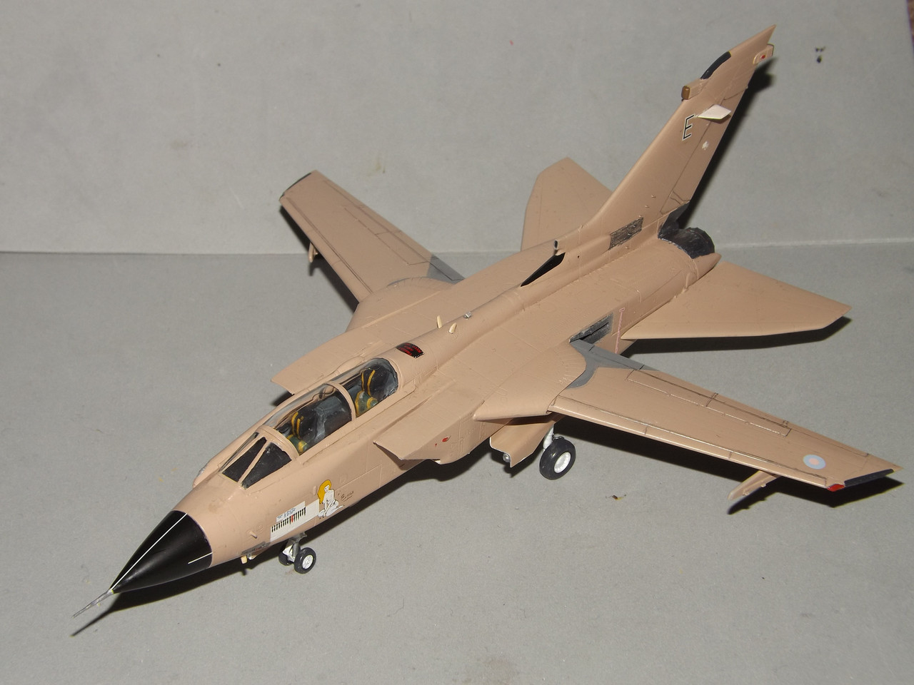 Revell_Tornado-GR1-Desert-FP