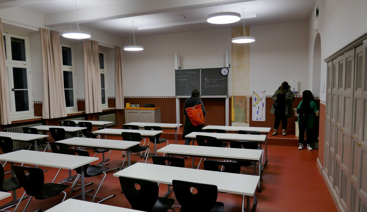 Bild: https://i.postimg.cc/L6FMshQT/P1260202.jpg