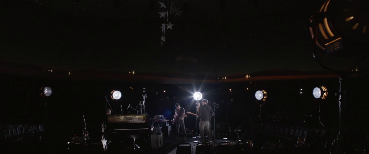 vlcsnap-2014-11-24-00h41m14s44