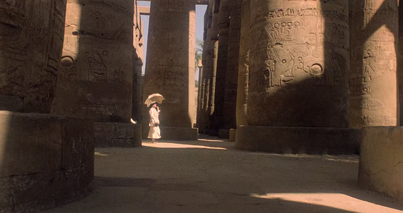 Death on the Nile (1978) + Extras (1080p BluRay x265 HEVC 10bit AAC 2.0 English + German r00t) [QxR]