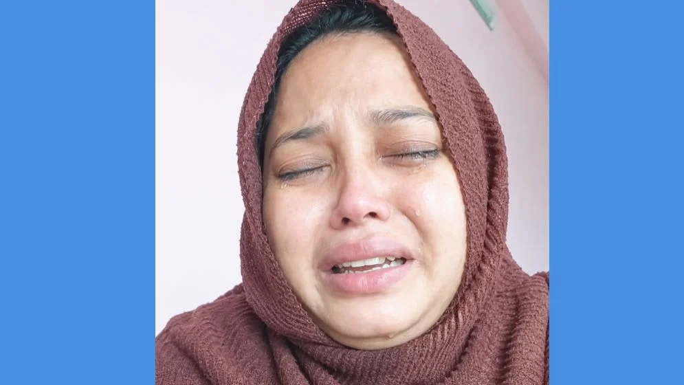 লাইভে এসে অঝোরে কাঁদলেন মেধাবী সুমি