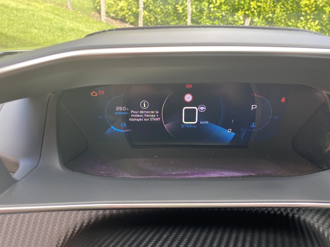 46D504D1-0ED4-4FBD-BA9A-00F4CD617D7B