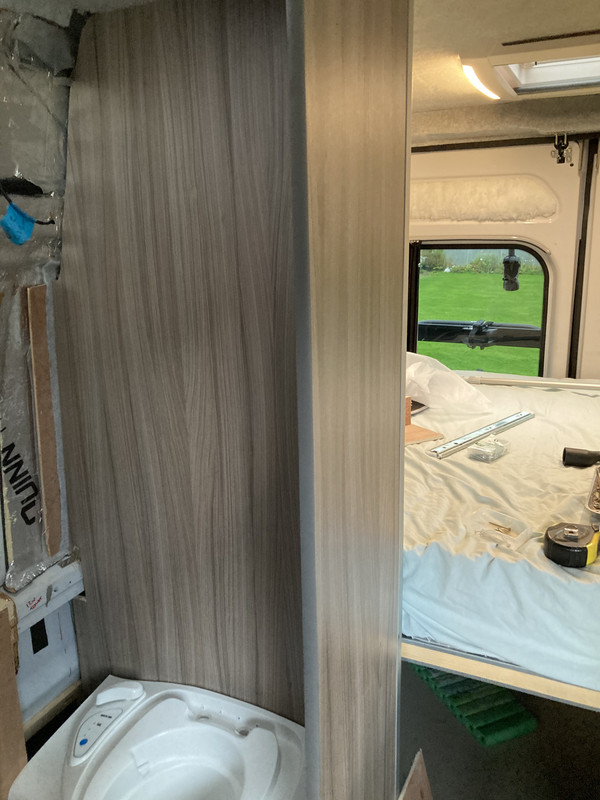 2BEC4BCC-8CDF-407E-A4C6-0BC20FE0B21B